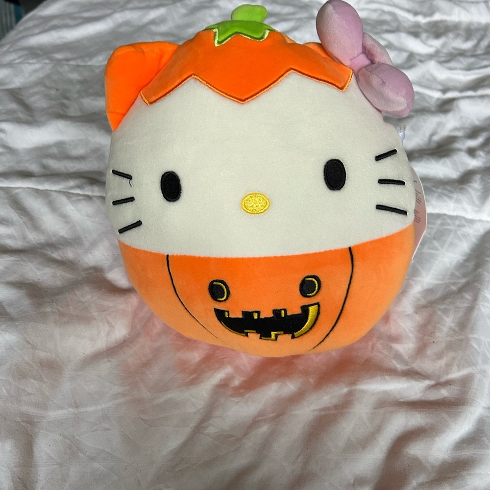 Hello Kitty Orange Plush with White Tag
